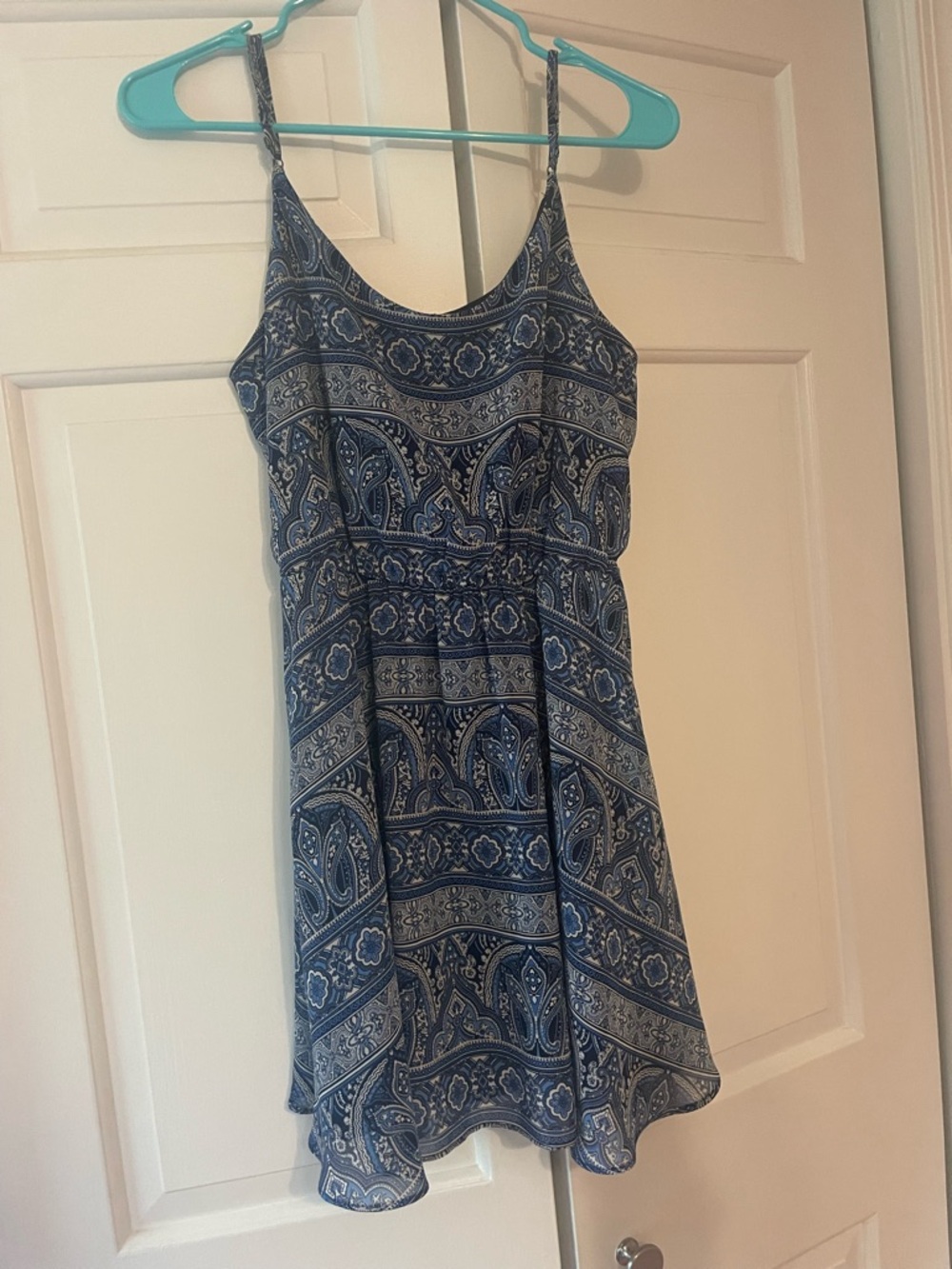 Forever 21 Blue Paisley Spaghetti-Strap Mini Dress